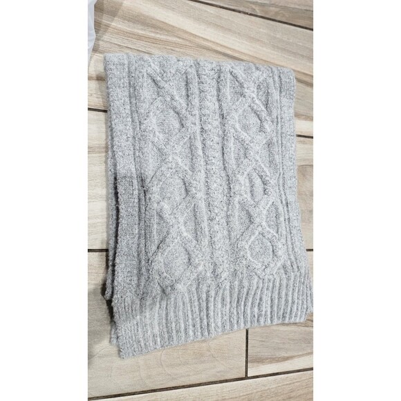 J.CREW Loopy Stitch Oversized Cable-Knit Scarf . - Picture 7 of 9